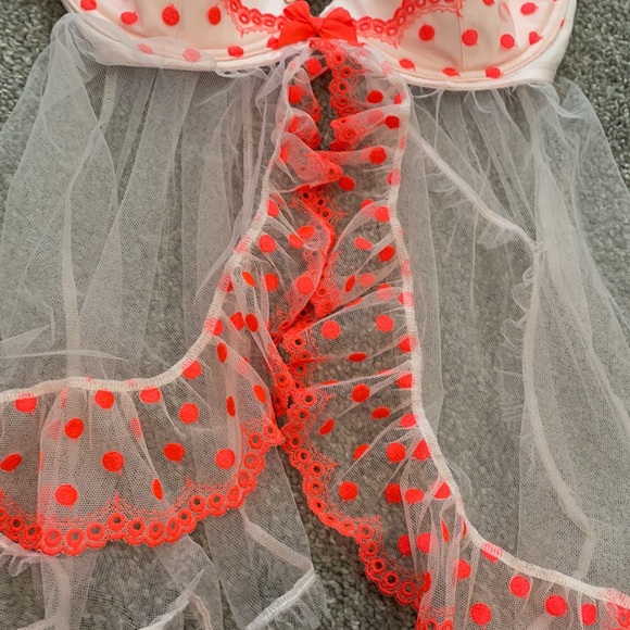 Victoria’s Secret lingerie 36C baby doll - Picture 3 of 6